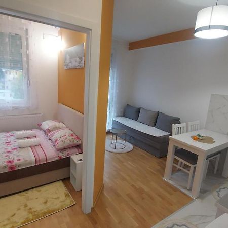 Apartman Solunska 18 Баня-Лука Экстерьер фото