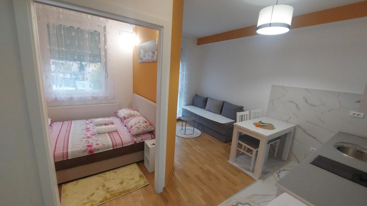 Apartman Solunska 18 Баня-Лука Экстерьер фото